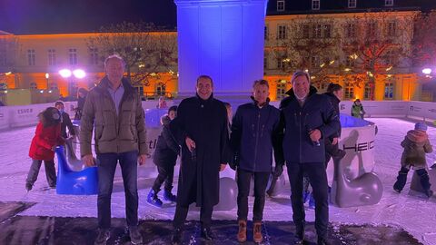 Eröffnung des Kindersternschnuppenmarktes in Wiesbaden