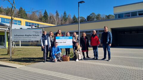 Die Früshtückstheke wurde beim Wettbewerb des "Regionalfensters" mit dem 2. Platz ausgezeichnet Die Früshtückstheke wurde beim Wettbewerb des "Regionalfensters" mit dem 2. Platz ausgezeichnet