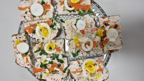 Selbst kreierte Snacks der Schülerinnen und Schüler Selbst kreierte Snacks der Schülerinnen und Schüler