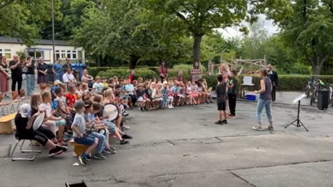 1. bis 4. Klasse der Albert-Wagner-Schule in Merenberg