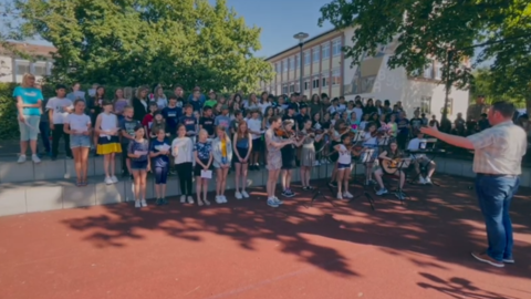 5. und 6. Klasse der Alexander von Humboldt Schule in Lauterbach