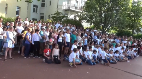 Schüler und Schülerinnen der Musterschule in Frankfurt