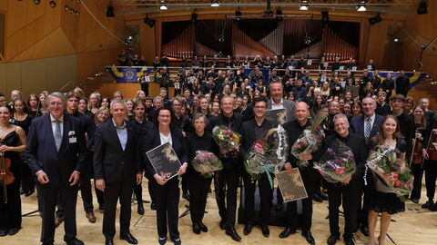 Staatssekretär Dr. Manuel Lösel besucht das Abschlusskonzert des Projekts Coach'N'Concert