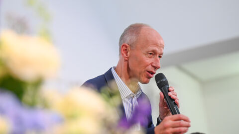 Armin Schwarz bei seiner Rede Armin Schwarz bei seiner Rede